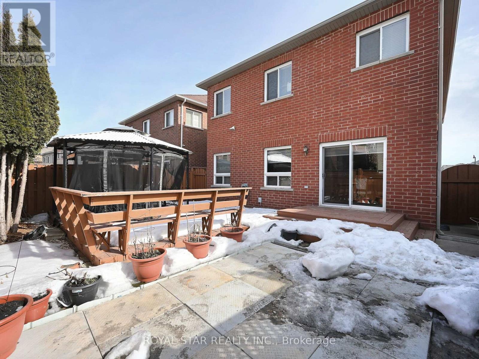 33 Alice Spring Crescent, Brampton (Credit Valley), Ontario  L6X 0R7 - Photo 43 - W12029412