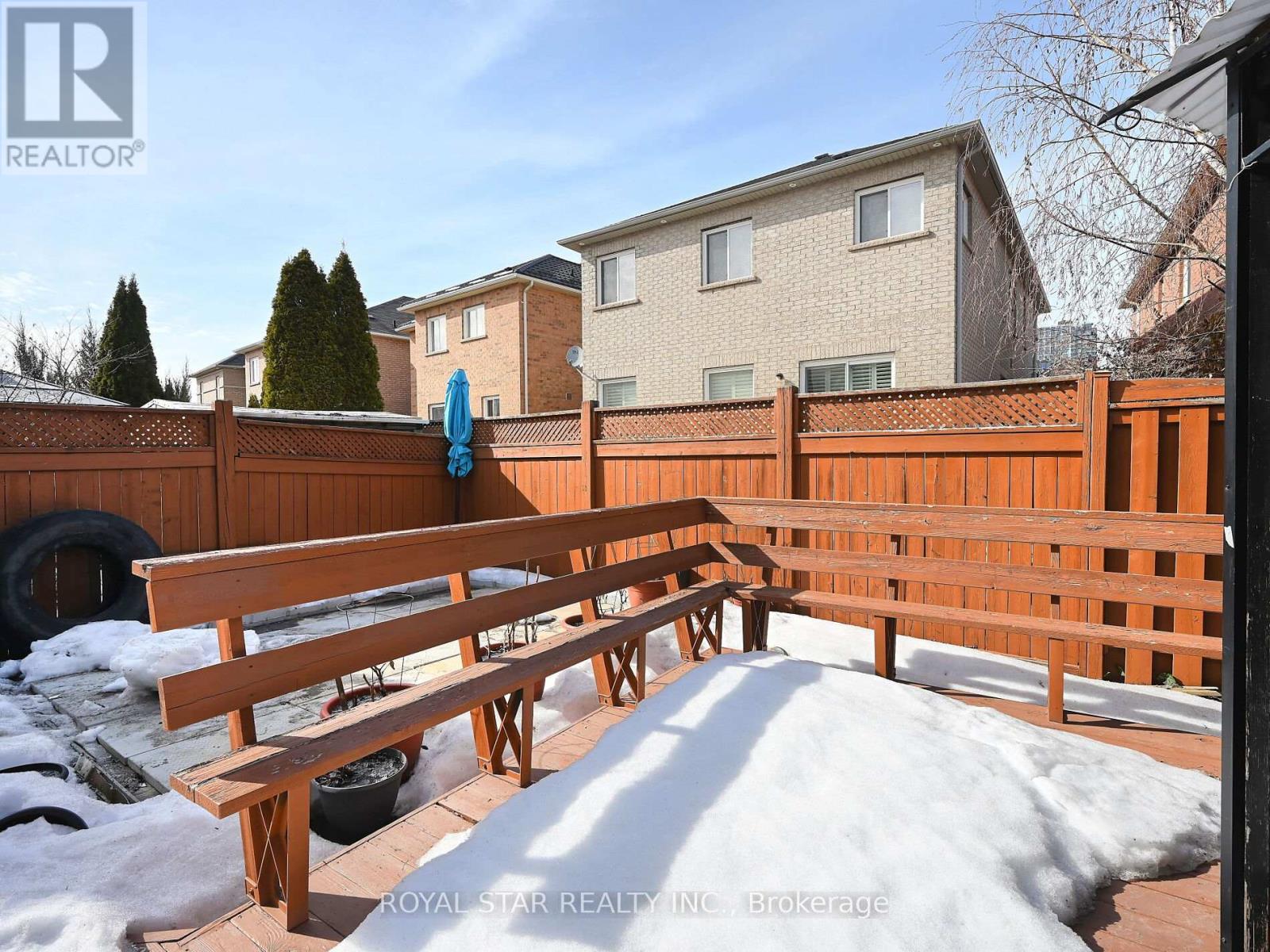 33 Alice Spring Crescent, Brampton (Credit Valley), Ontario  L6X 0R7 - Photo 46 - W12029412