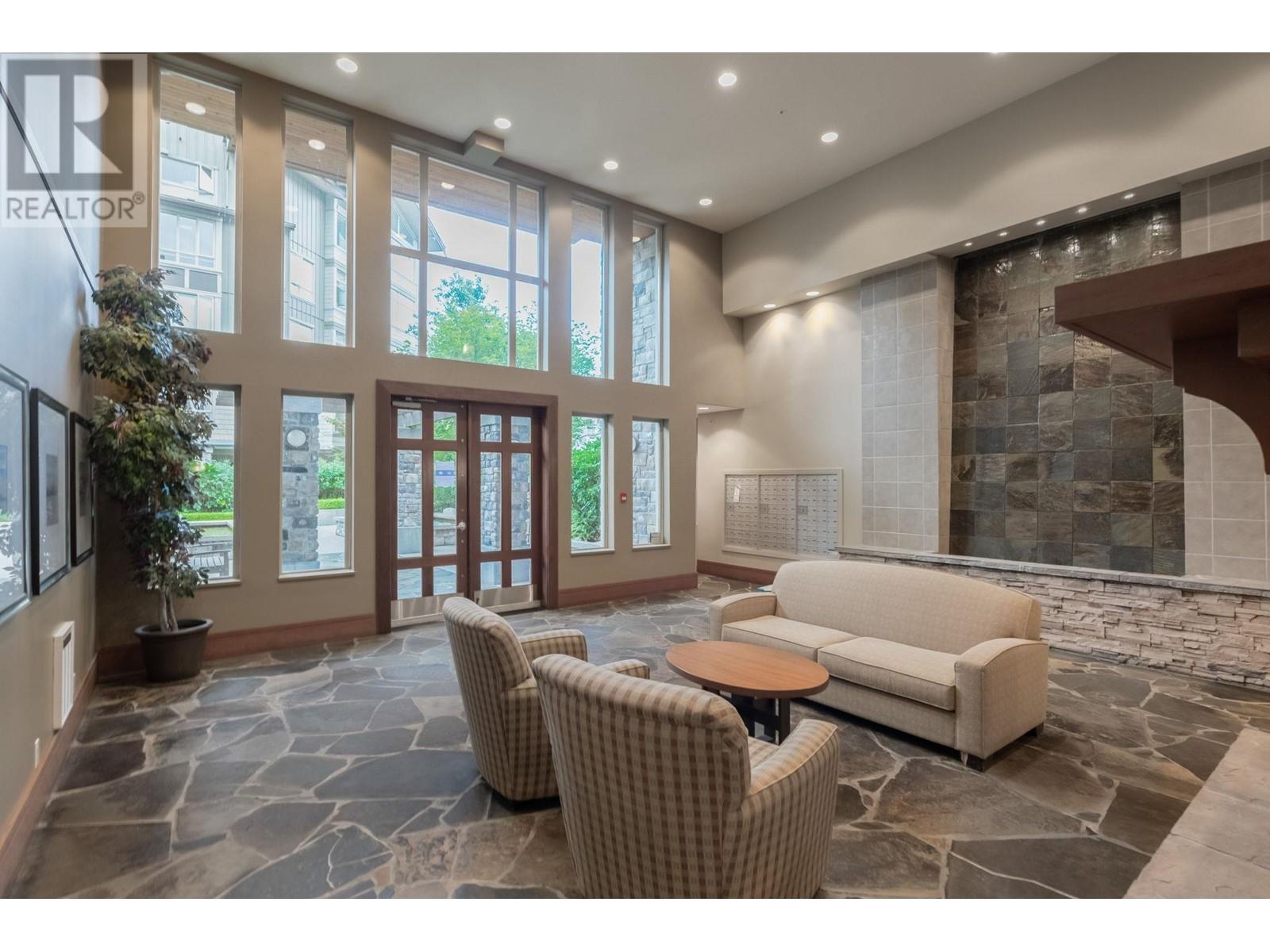 501 560 Raven Woods Drive, North Vancouver, British Columbia  V7G 2T3 - Photo 32 - R2981018