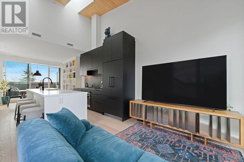 201 650 E 2nd Street, North Vancouver, British Columbia  V7M 1E3 - Photo 12 - R2981892