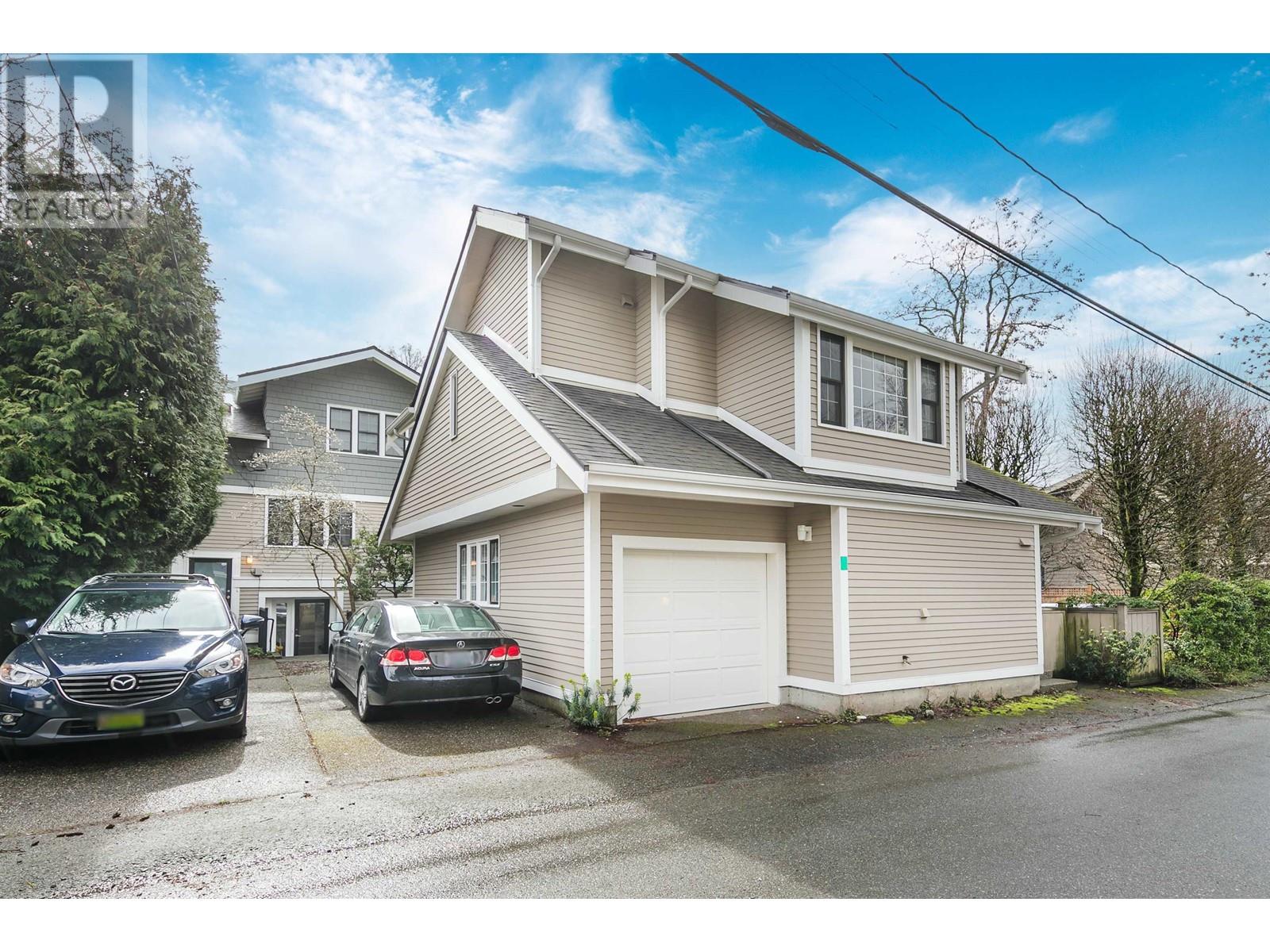 1939 W 12th Avenue, Vancouver, British Columbia  V6J 2G1 - Photo 2 - R2981941