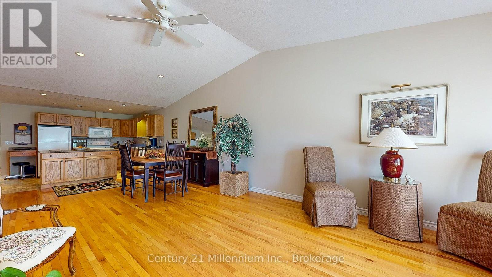 70 Meadow Lane, Wasaga Beach, Ontario  L9Z 0A3 - Photo 42 - S12041119