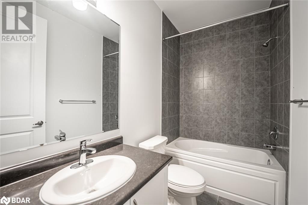 34 Betterridge Trail Unit# Main Level, Barrie, Ontario  L9J 0Z6 - Photo 11 - 40710222