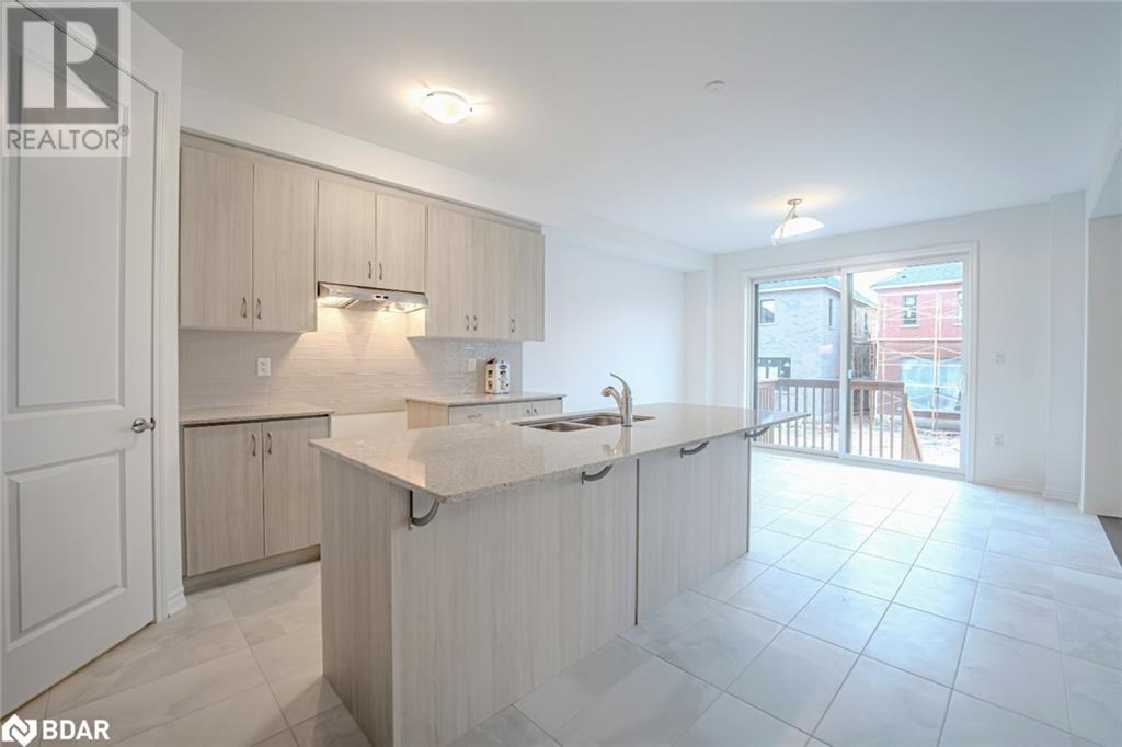 34 Betterridge Trail Unit# Main Level, Barrie, Ontario  L9J 0Z6 - Photo 4 - 40710222