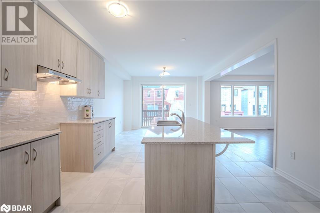 34 Betterridge Trail Unit# Main Level, Barrie, Ontario  L9J 0Z6 - Photo 5 - 40710222