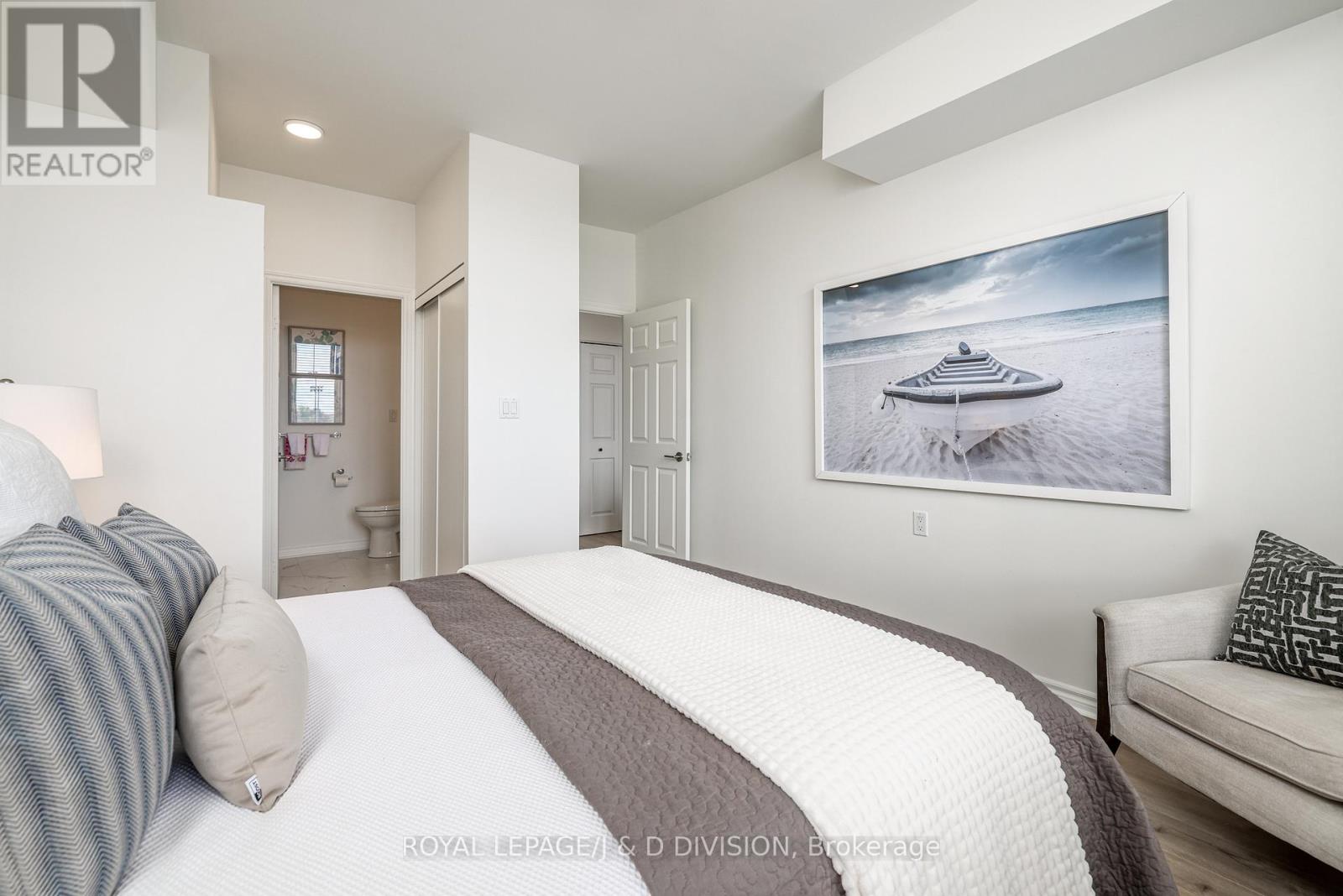 302 - 1750 Bayview Avenue, Toronto, Ontario  M4G 4H6 - Photo 15 - C12041104