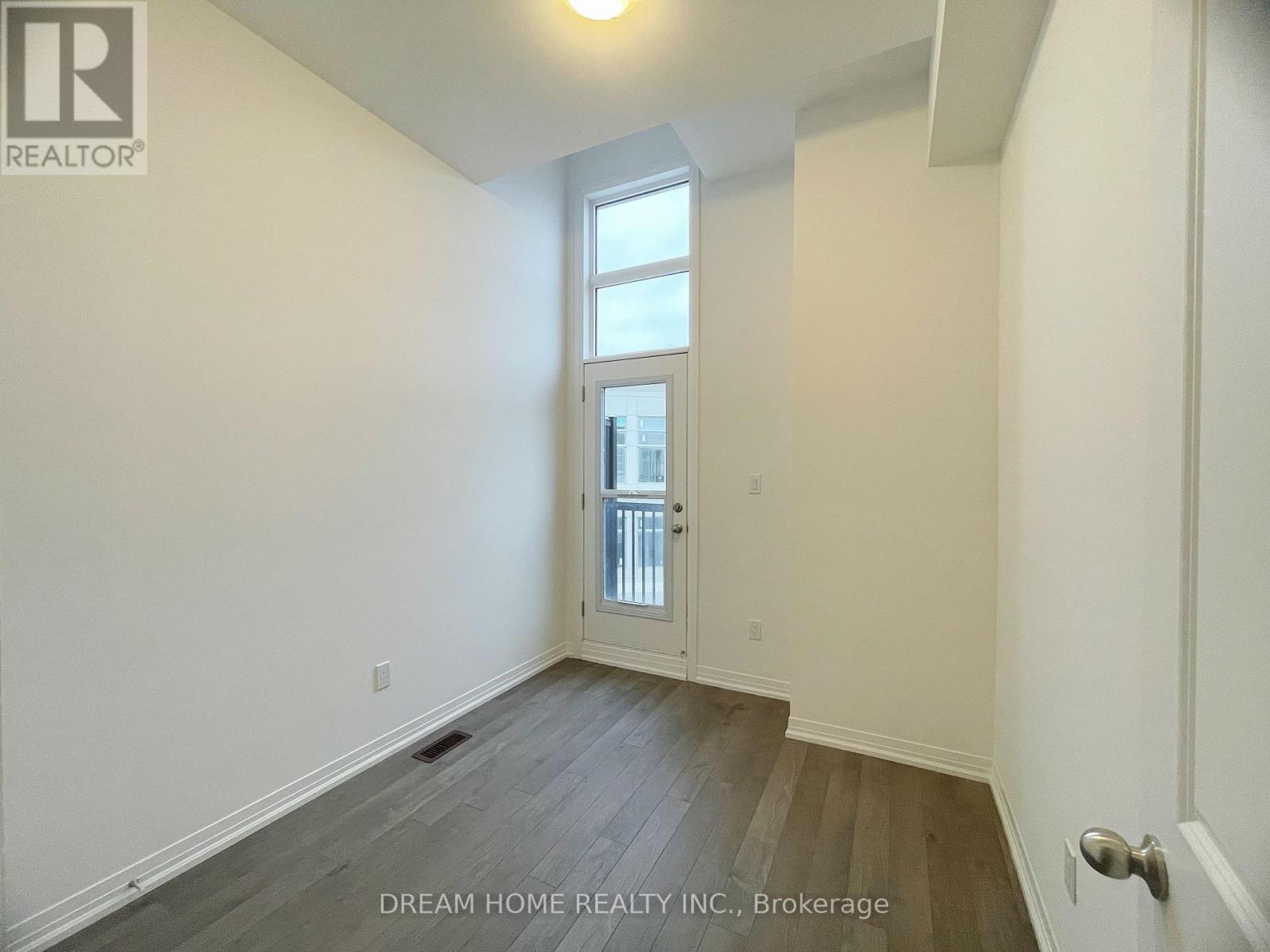 9 Albert Firman Lane, Markham, Ontario  L6C 2V6 - Photo 13 - N12020194