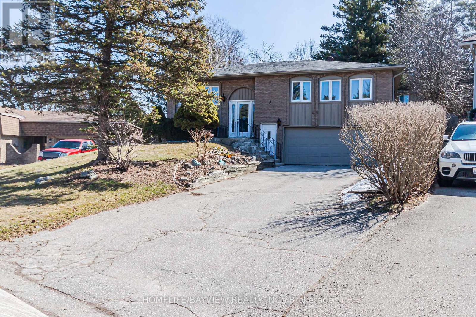 Property at 49 HILLTOP COURT image 1