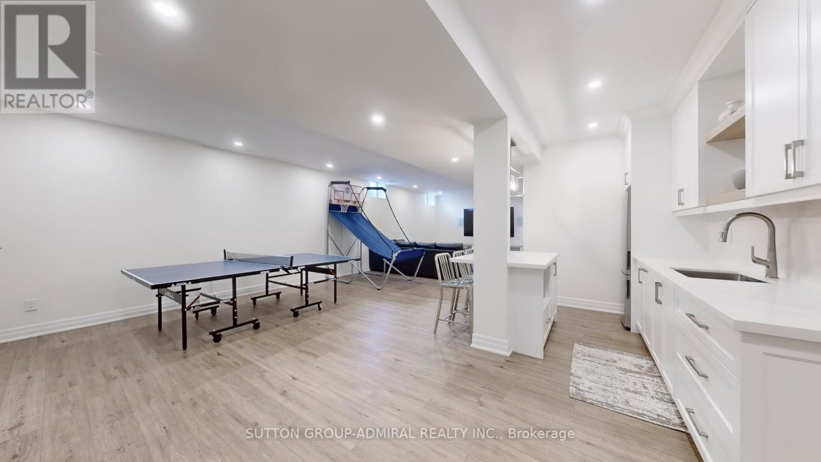 19 Paradise Valley Trail, King, Ontario  L7B 0A5 - Photo 37 - N12041120