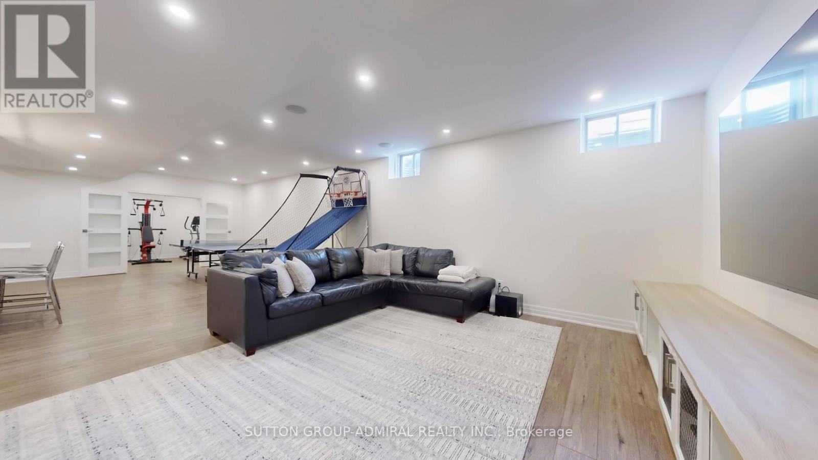 19 Paradise Valley Trail, King, Ontario  L7B 0A5 - Photo 42 - N12041120