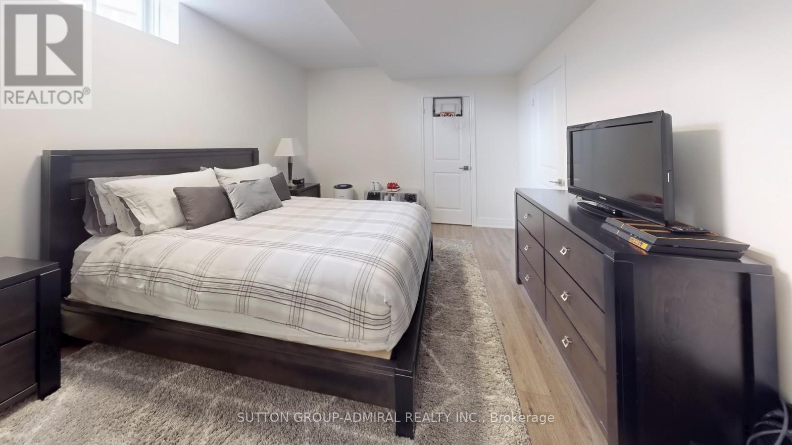 19 Paradise Valley Trail, King, Ontario  L7B 0A5 - Photo 46 - N12041120