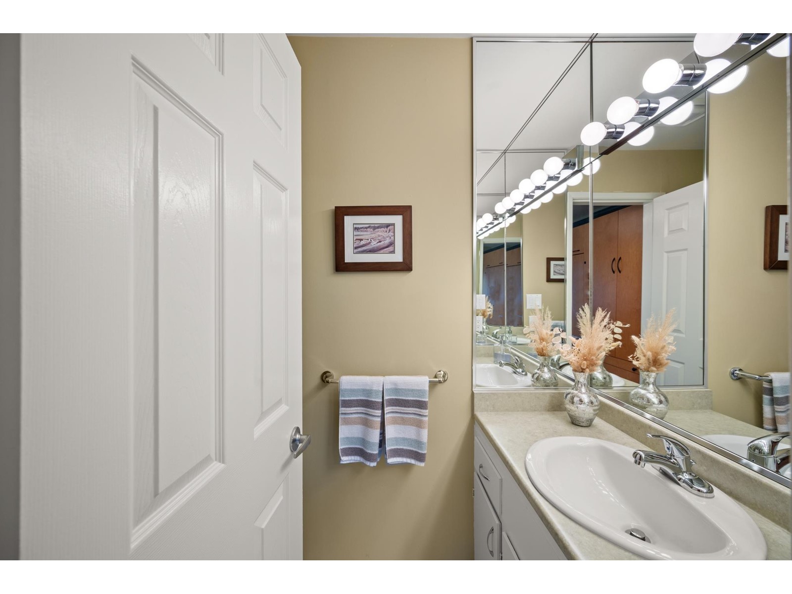 13464 56 Avenue, Surrey, British Columbia  V3X 2Z6 - Photo 10 - R2981745