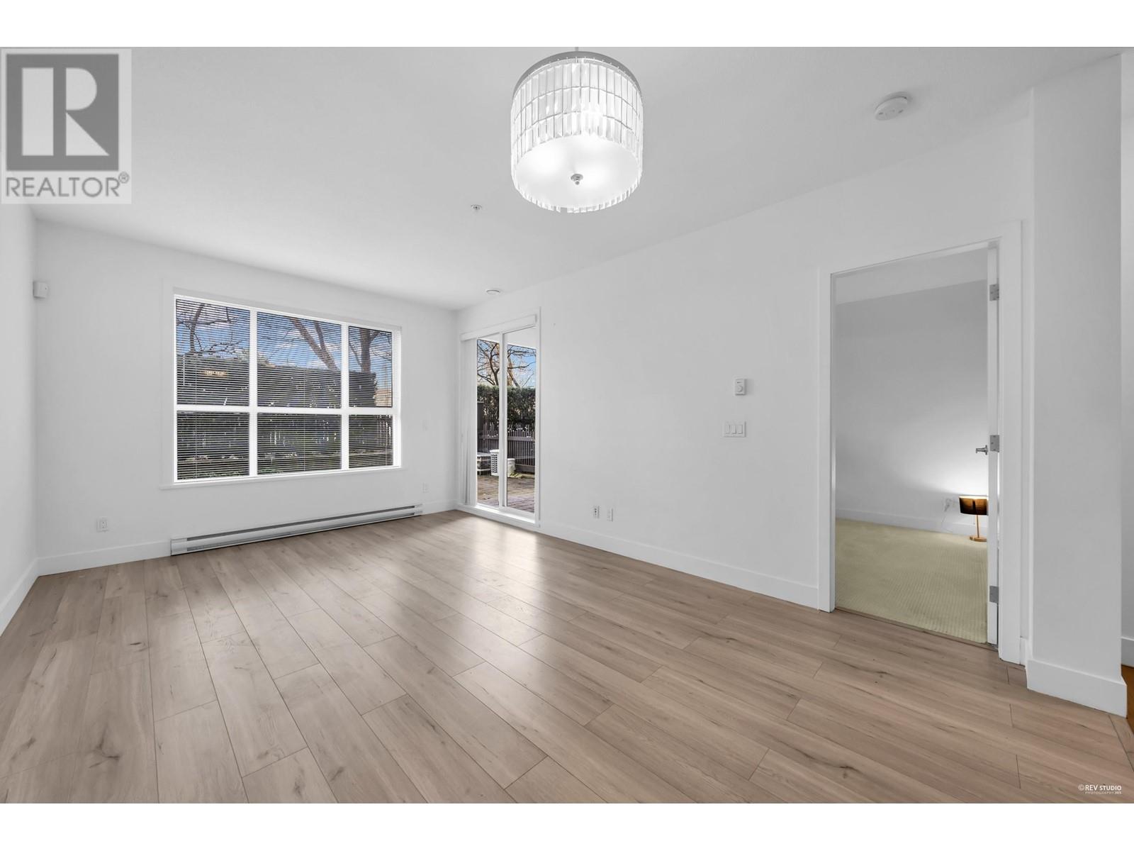 112 5788 Sidley Street, Burnaby, British Columbia  V5J 0E4 - Photo 11 - R2981513