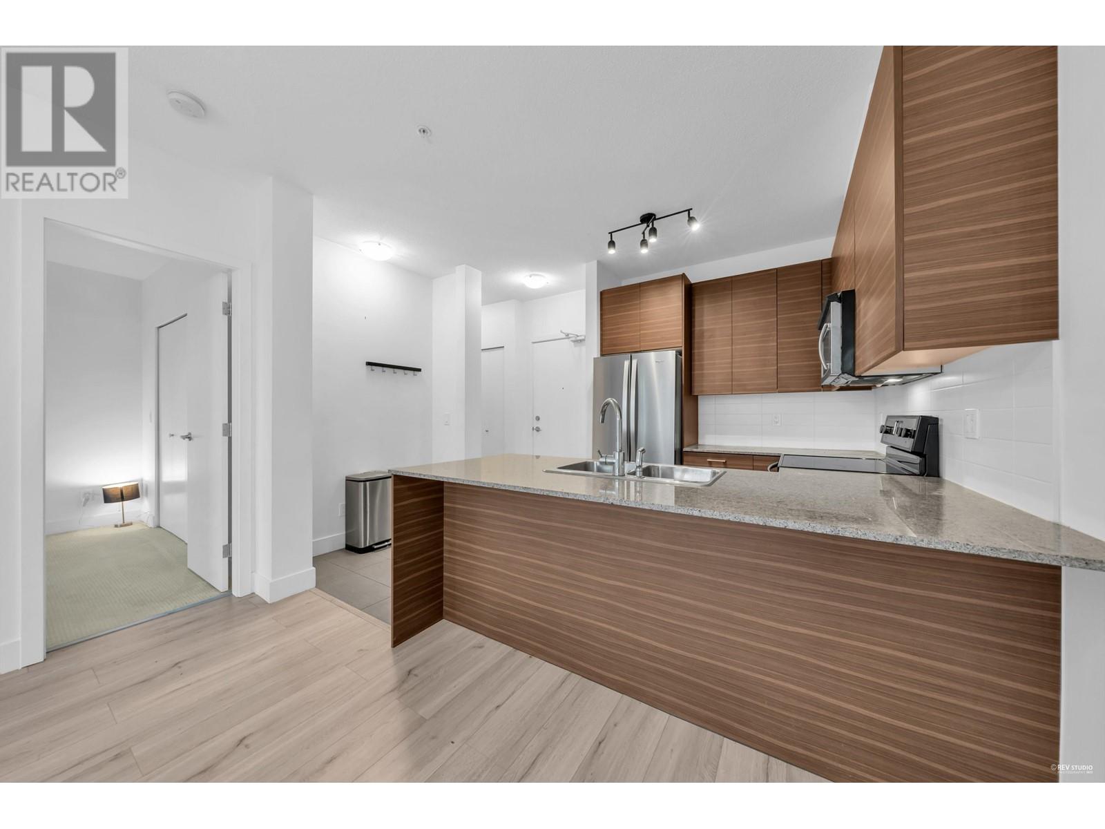 112 5788 Sidley Street, Burnaby, British Columbia  V5J 0E4 - Photo 4 - R2981513