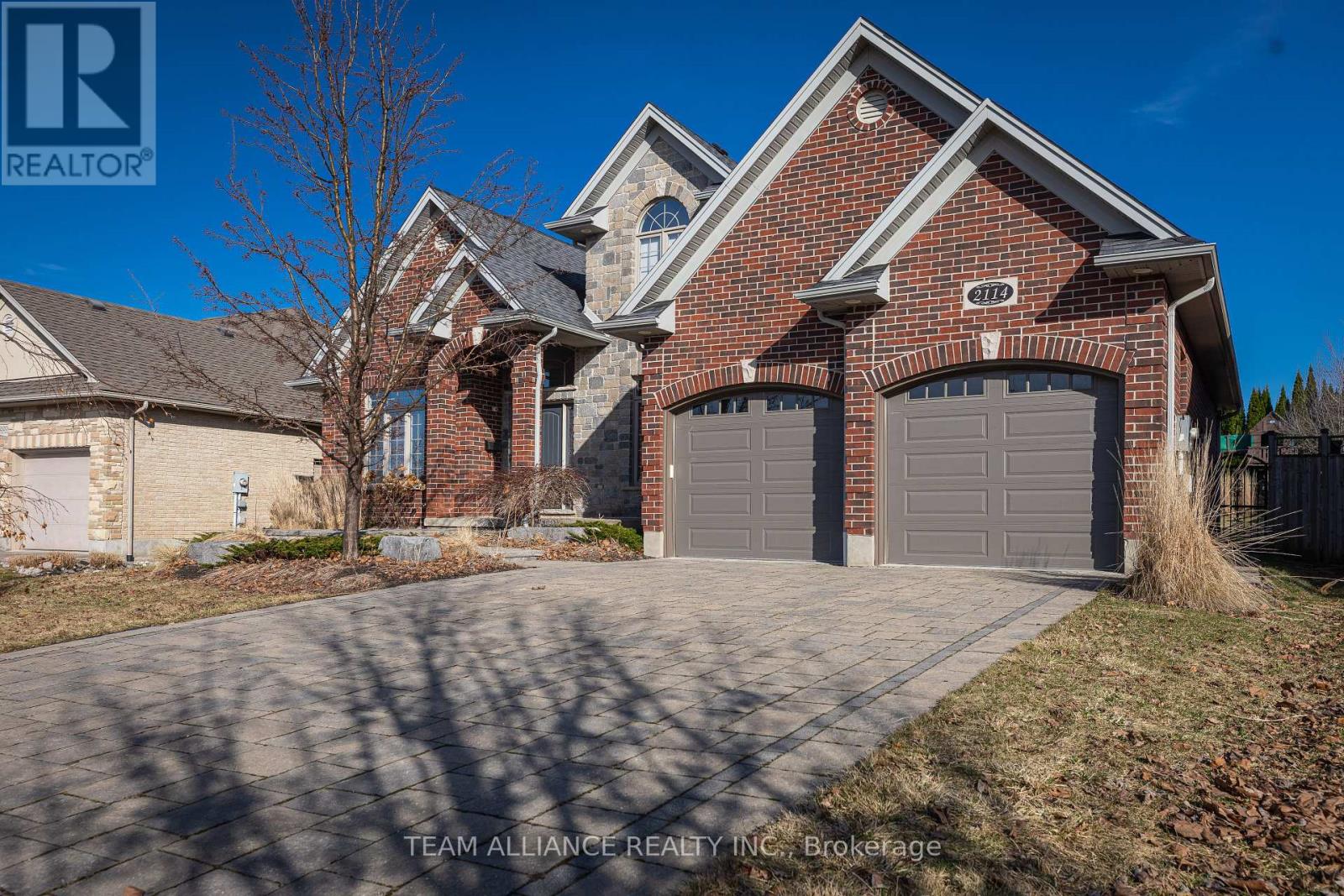 2114 Riverbend Road W