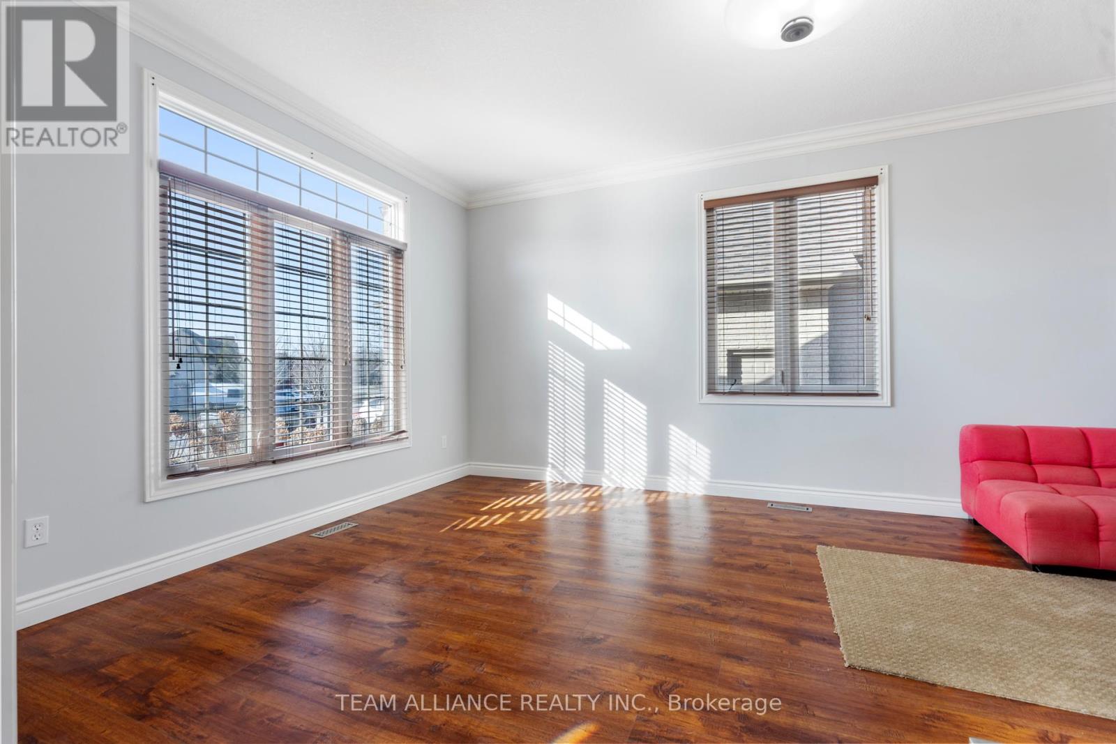 Photo 21 of 48 for 2114 Riverbend Road W