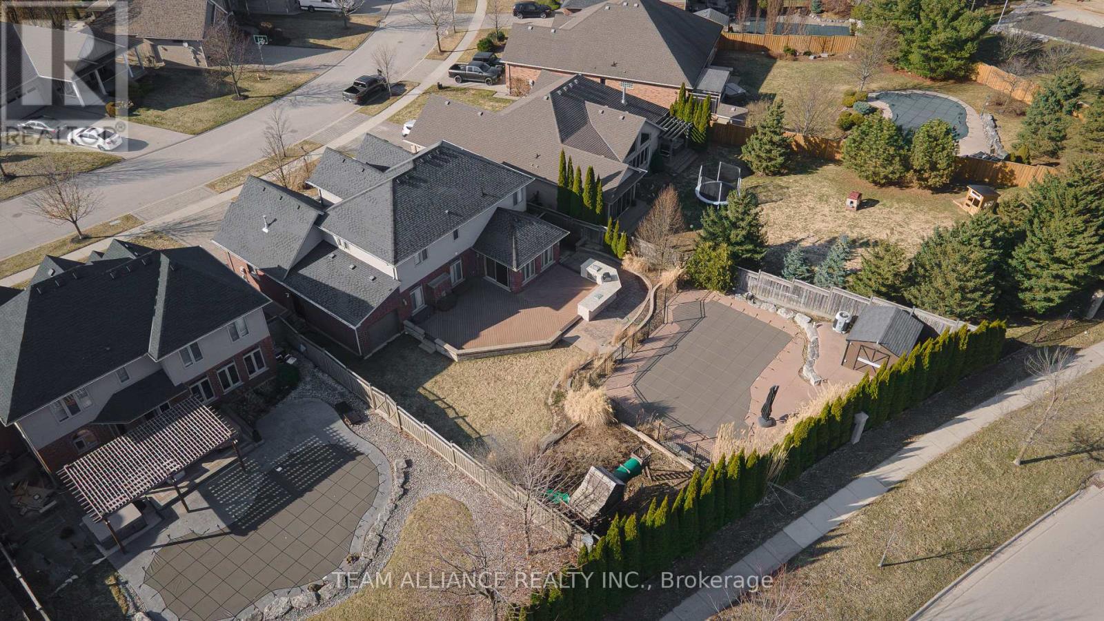 Photo 45 of 48 for 2114 Riverbend Road W