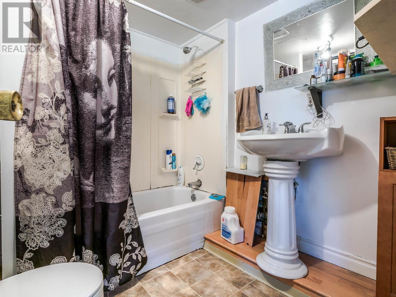 4711 Gothard Street, Vancouver, British Columbia  V5R 3L1 - Photo 14 - R2976890