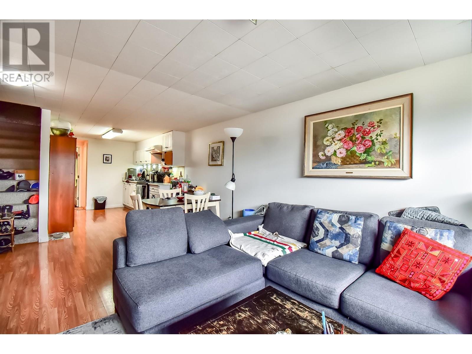 5477 Portland Street, Burnaby, British Columbia  V5J 2R5 - Photo 15 - R2981962