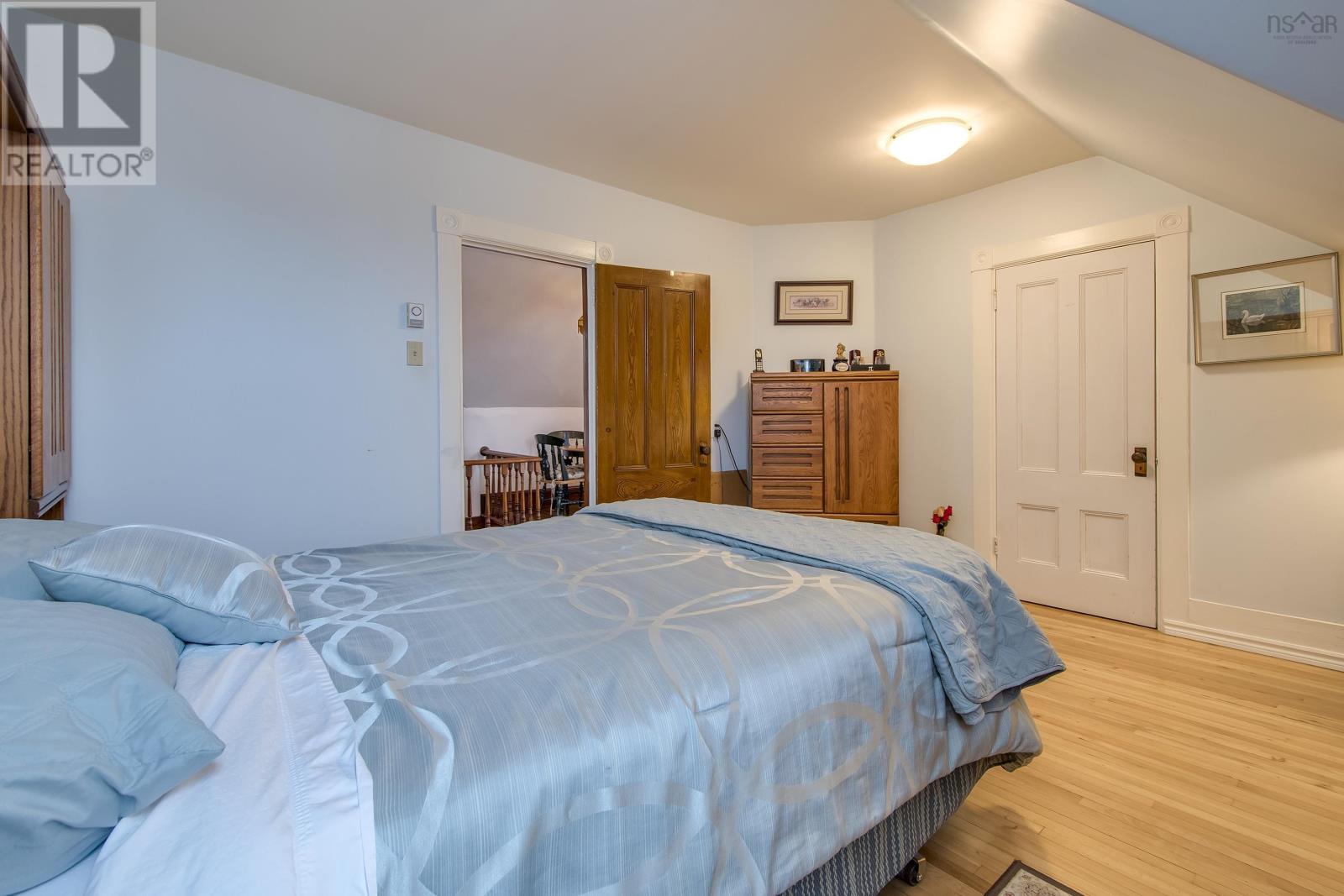 31 Maple Street, Bridgewater, Nova Scotia  B4V 2E2 - Photo 30 - 202505784