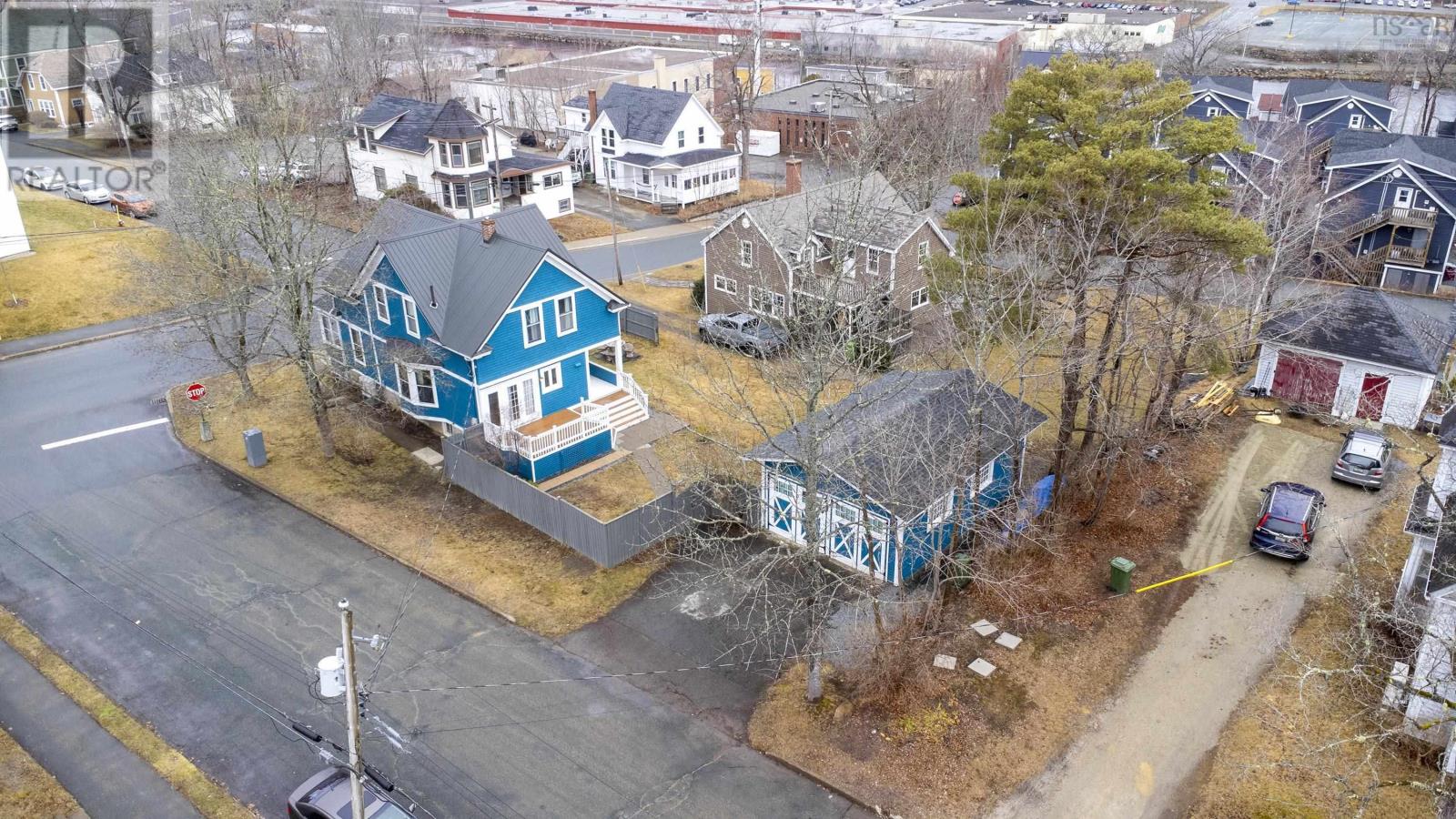 31 Maple Street, Bridgewater, Nova Scotia  B4V 2E2 - Photo 48 - 202505784