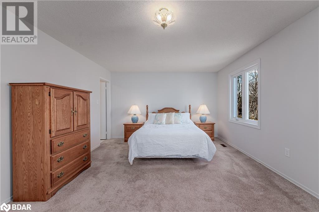 2285 Meadowland St Street, Innisfil, Ontario  L0L 1K0 - Photo 20 - 40707733
