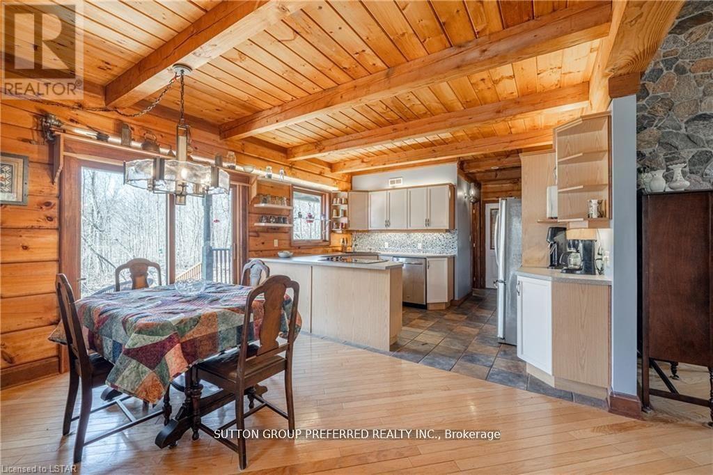 14653 Currie Road, Dutton/dunwich, Ontario  N0L 1J0 - Photo 7 - X12041227