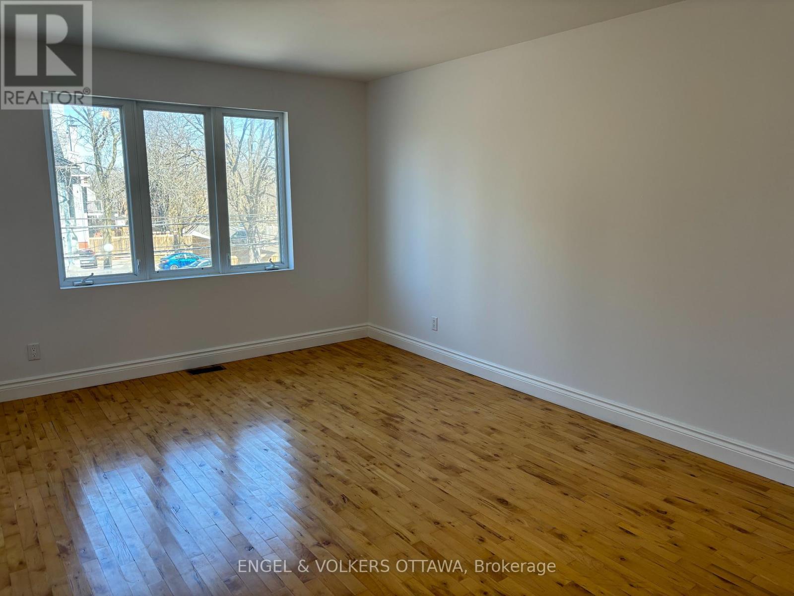 A - 306 Presland Road, Ottawa, Ontario  K1K 2B8 - Photo 14 - X12017667