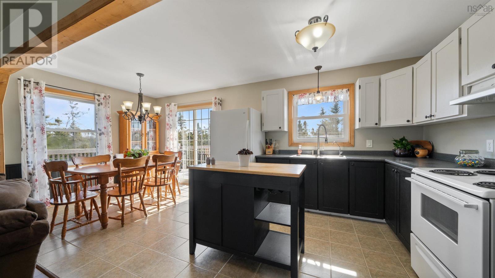 2785 Clam Harbour Road, Owls Head, Nova Scotia  B0J 1Y0 - Photo 11 - 202505797