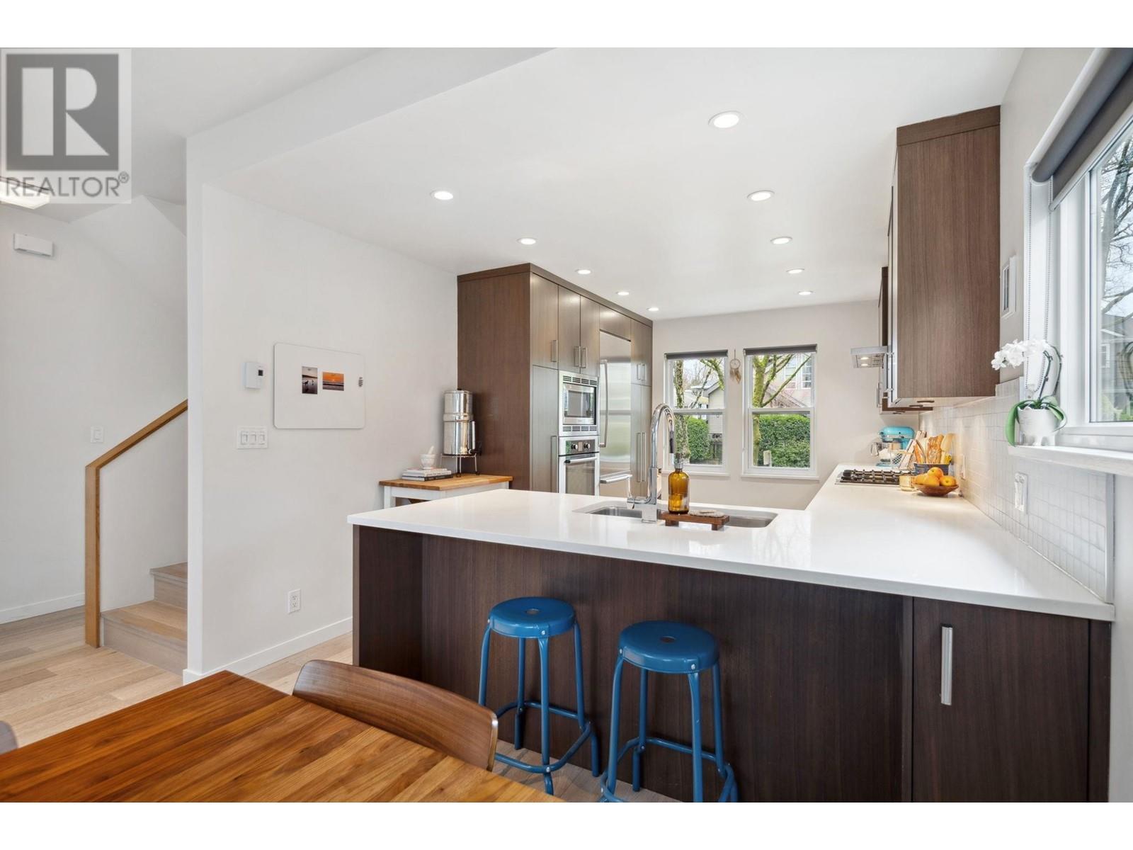 1829 W 13th Avenue, Vancouver, British Columbia  V6J 2H4 - Photo 13 - R2981493