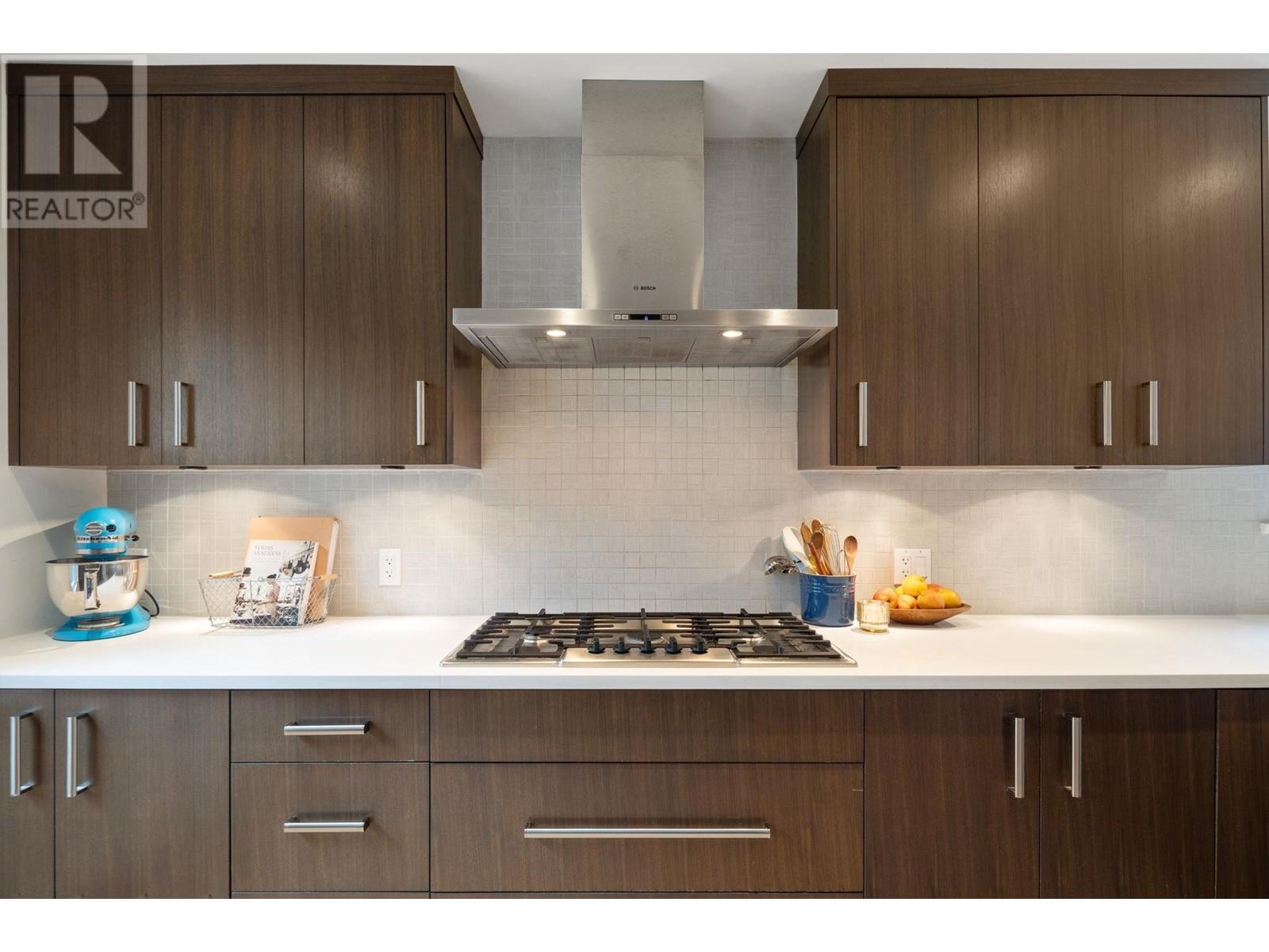 1829 W 13th Avenue, Vancouver, British Columbia  V6J 2H4 - Photo 15 - R2981493