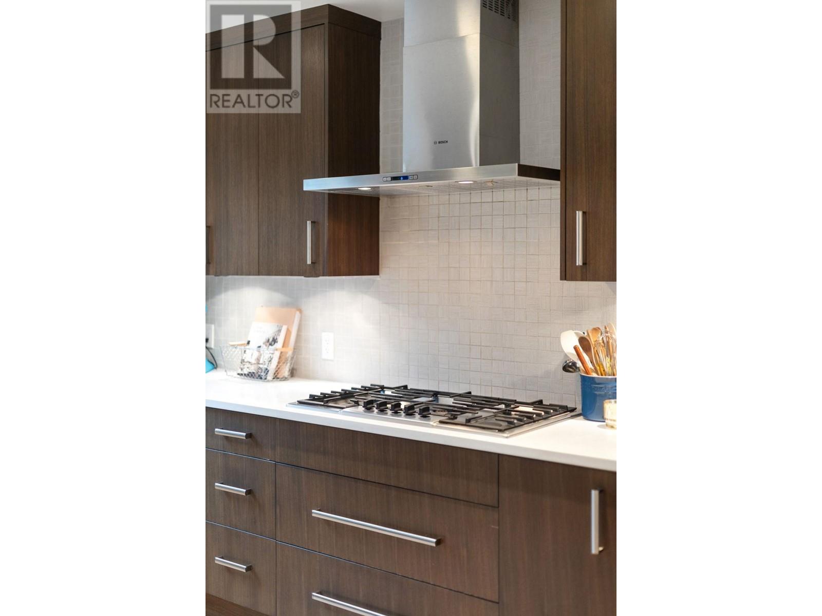 1829 W 13th Avenue, Vancouver, British Columbia  V6J 2H4 - Photo 17 - R2981493