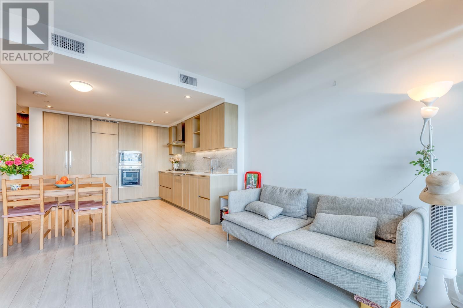 2310 4720 Lougheed Highway, Burnaby, British Columbia  V5C 0M8 - Photo 3 - R2981799