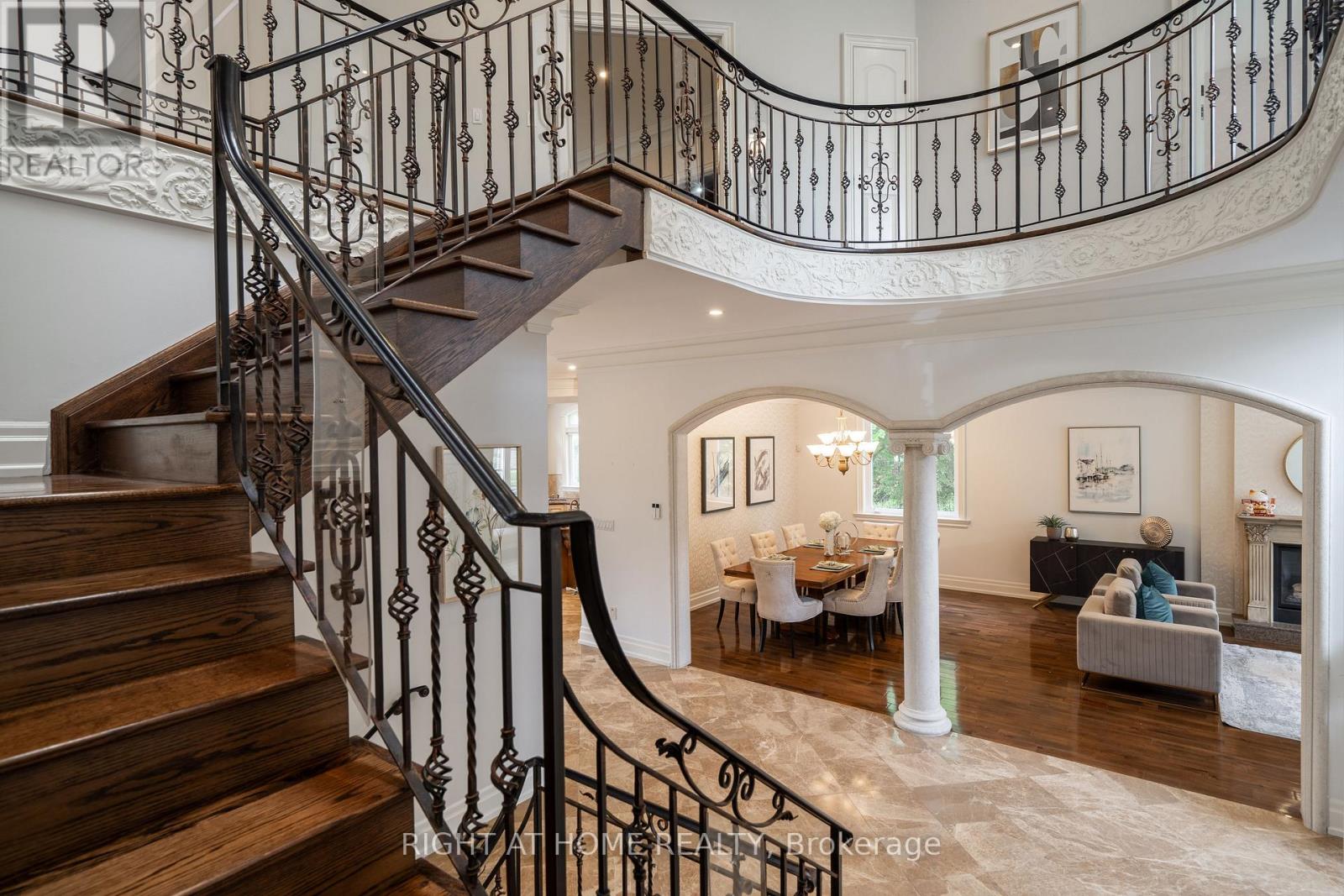 Property at 286 FERN AVENUE image 4