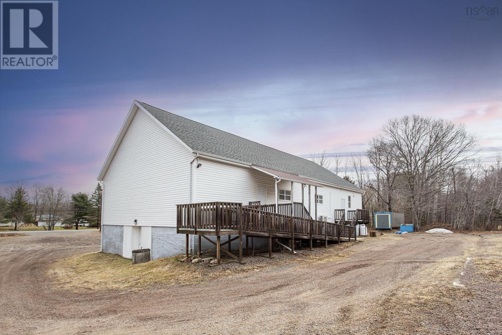 8921 Highway 10, Nictaux, Nova Scotia  B0S 1P0 - Photo 2 - 202505801