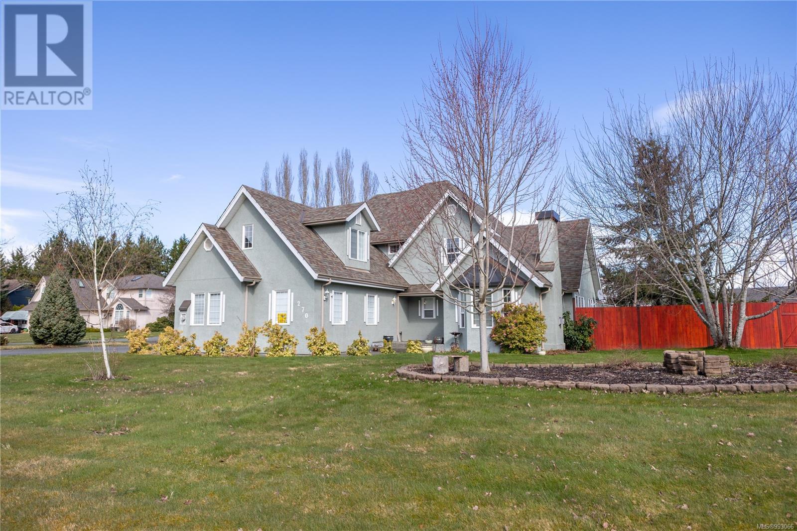 Property at 270 Dahl Rd image 2