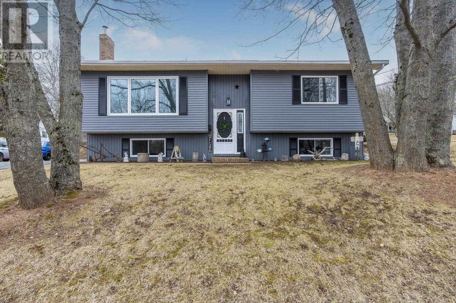 1 Campbell Road, kentville, Nova Scotia