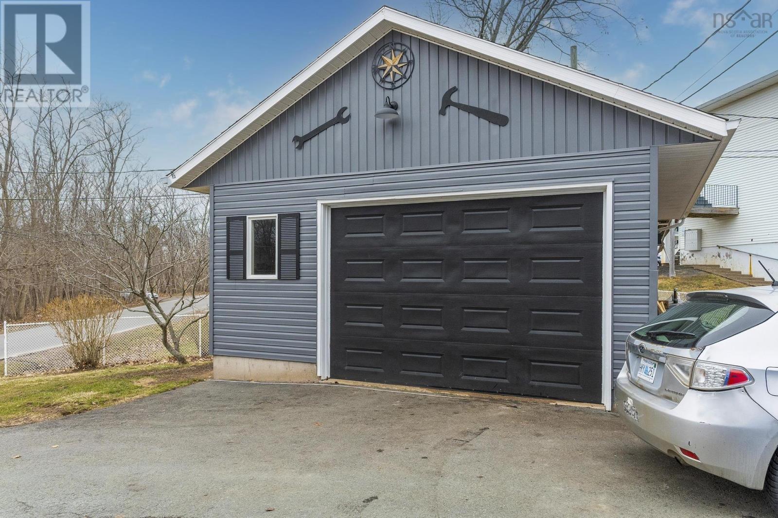 1 Campbell Road, Kentville, Nova Scotia  B4N 1Y1 - Photo 3 - 202505802