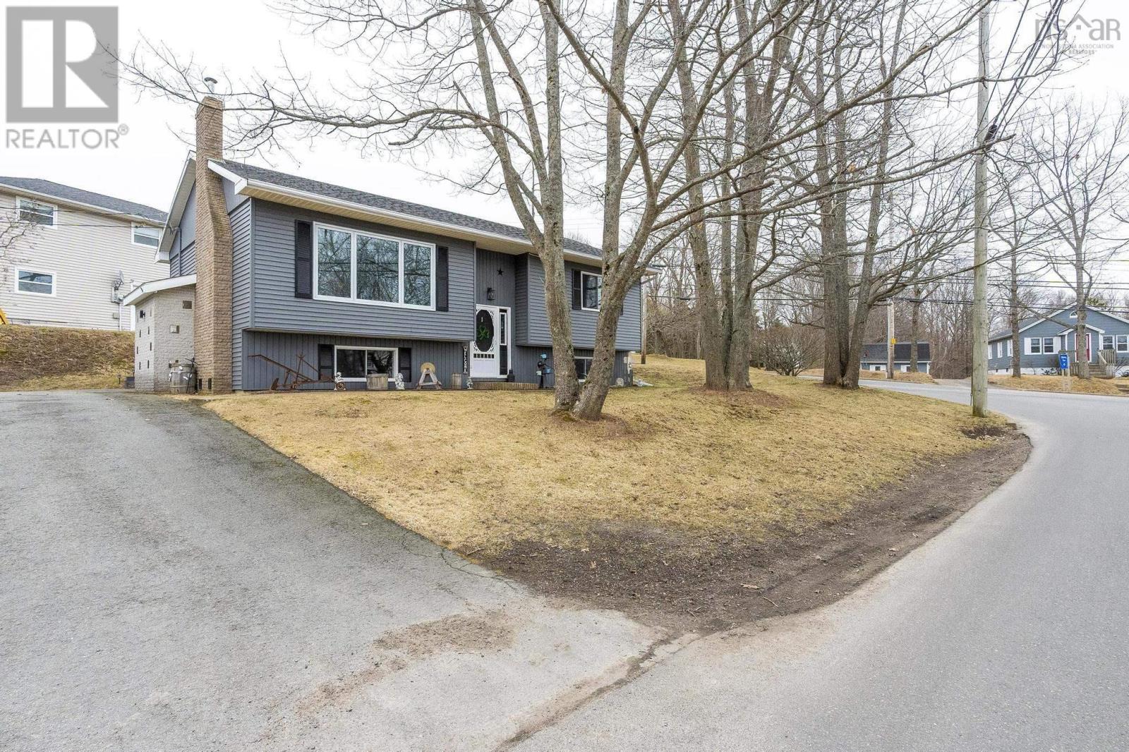 1 Campbell Road, Kentville, Nova Scotia  B4N 1Y1 - Photo 5 - 202505802