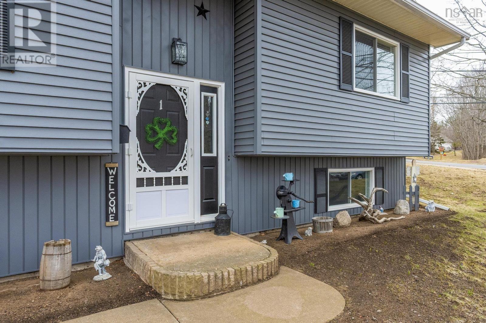 1 Campbell Road, Kentville, Nova Scotia  B4N 1Y1 - Photo 9 - 202505802