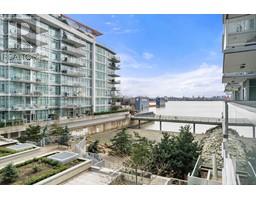 313 175 VICTORY SHIP WAY, North Vancouver, British Columbia