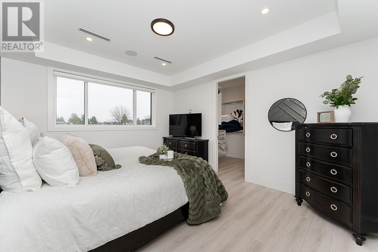 6807 Strathmore Avenue, Burnaby, British Columbia  V5E 3H8 - Photo 18 - R2982005