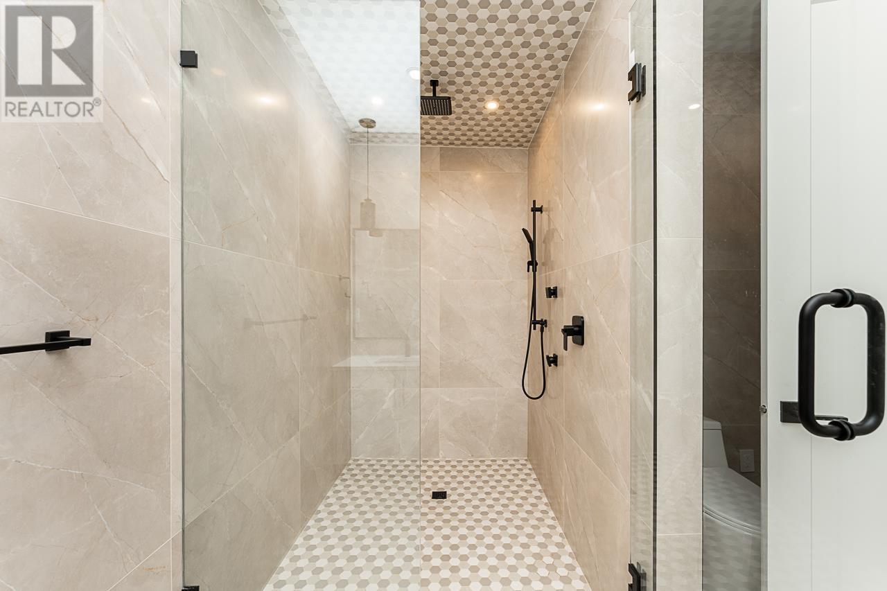 6807 Strathmore Avenue, Burnaby, British Columbia  V5E 3H8 - Photo 22 - R2982005