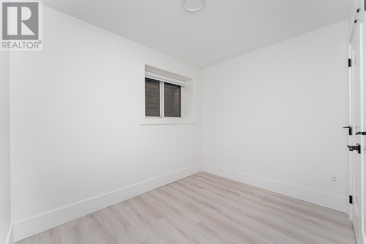 6807 Strathmore Avenue, Burnaby, British Columbia  V5E 3H8 - Photo 35 - R2982005