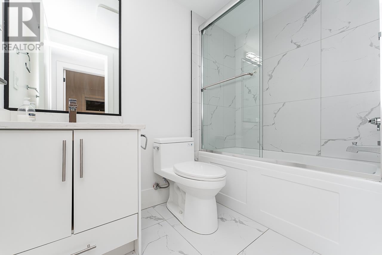 6807 Strathmore Avenue, Burnaby, British Columbia  V5E 3H8 - Photo 36 - R2982005