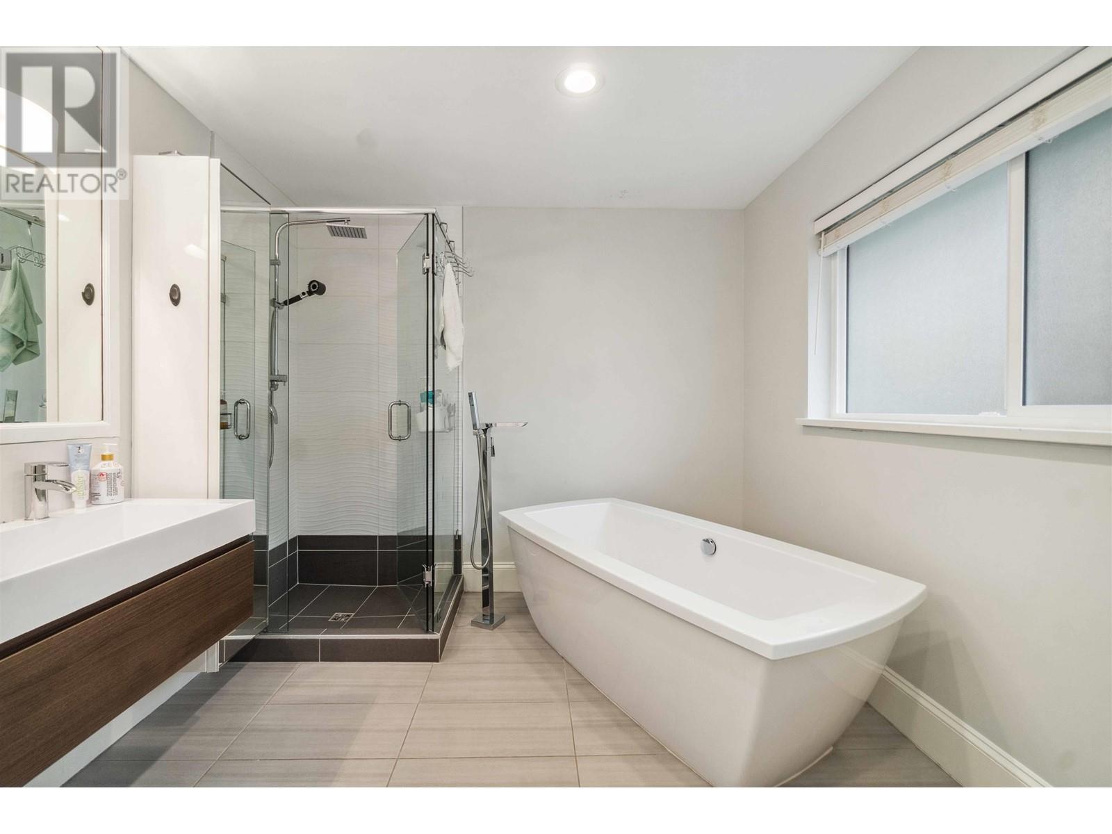 2627 Tempe Knoll Drive, North Vancouver, British Columbia  V7N 4J8 - Photo 24 - R2981947