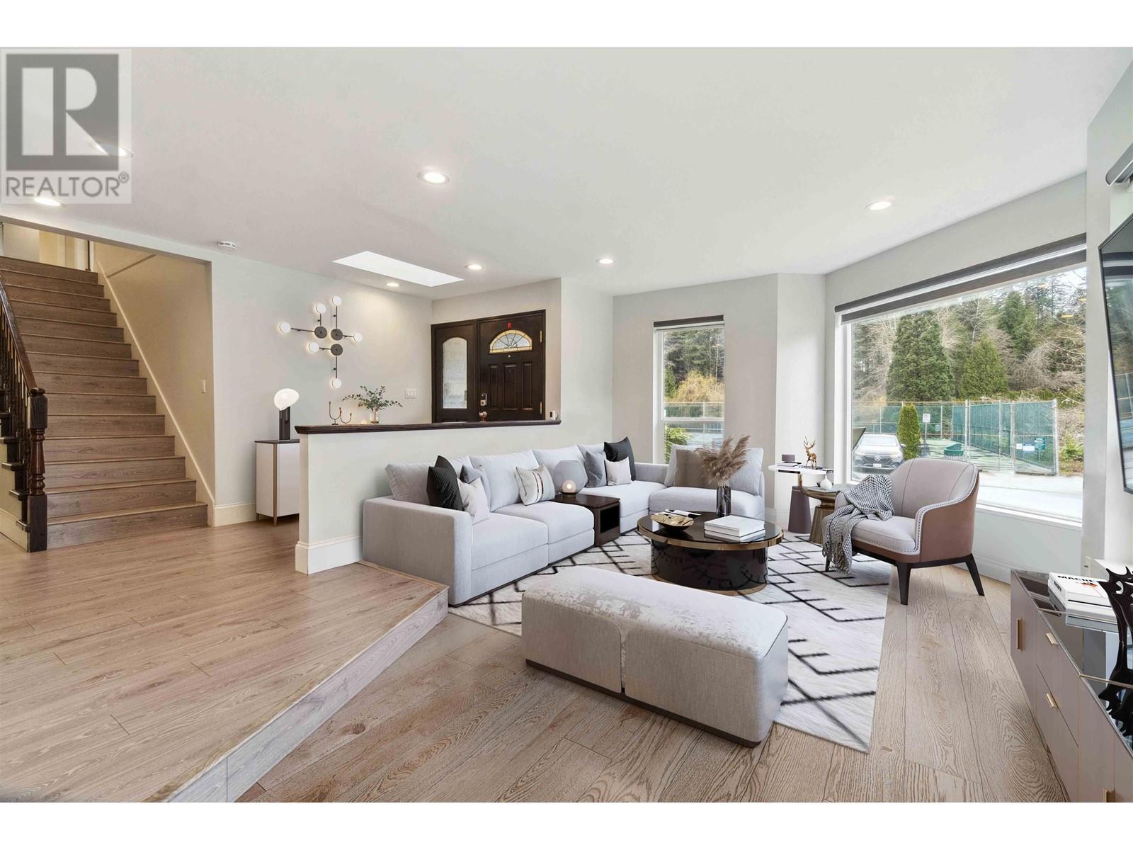 2627 Tempe Knoll Drive, North Vancouver, British Columbia  V7N 4J8 - Photo 7 - R2981947