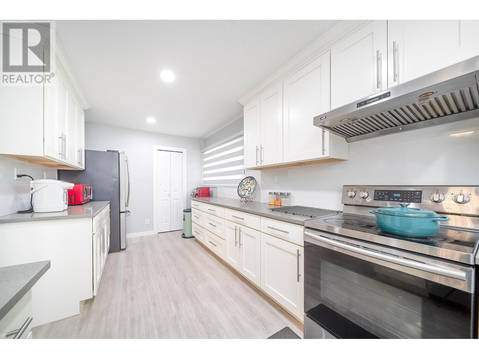 2615 Kitchener Avenue, Port Coquitlam, British Columbia  V3B 2B5 - Photo 23 - R2981975