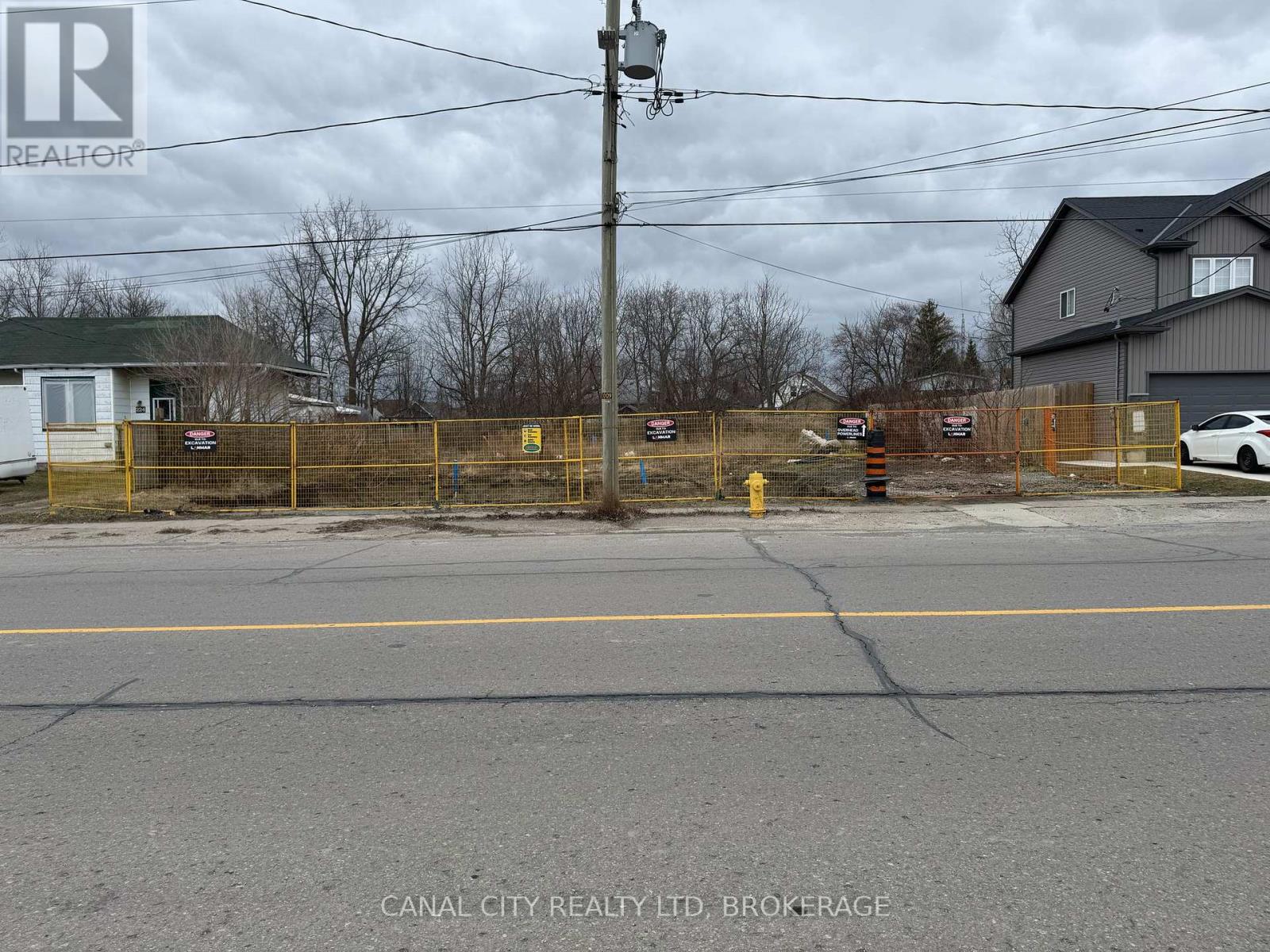 228 Allanburg Road, Thorold, Ontario  L2V 1A3 - Photo 1 - X12022116