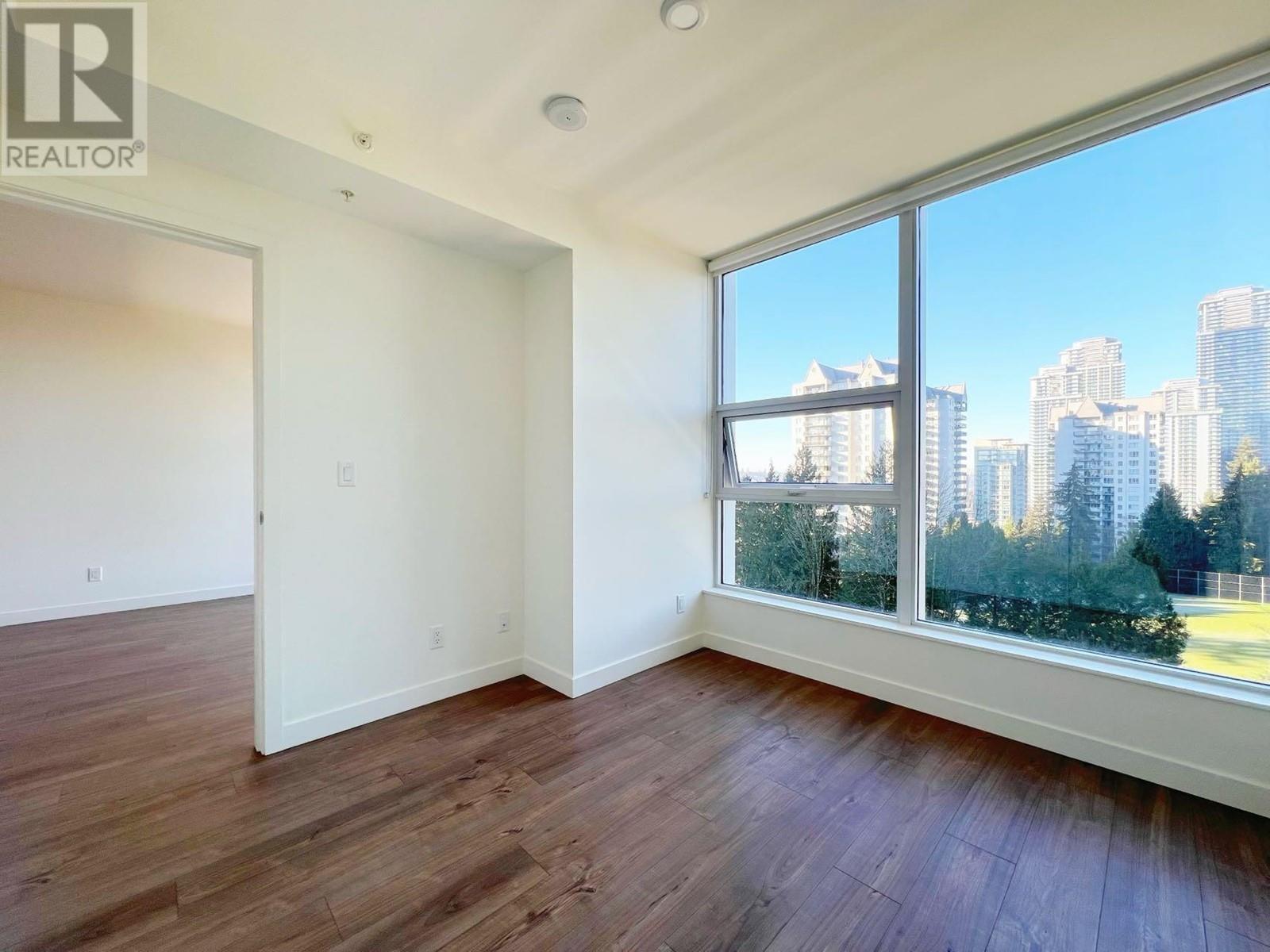 806 595 Austin Avenue, Coquitlam, British Columbia  V3K 0G7 - Photo 11 - R2962136